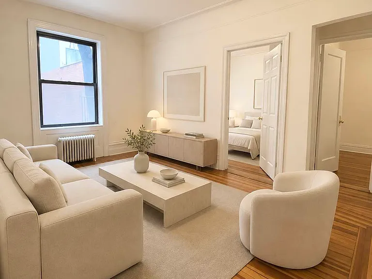 235 E 50th St #23 — Photo 1