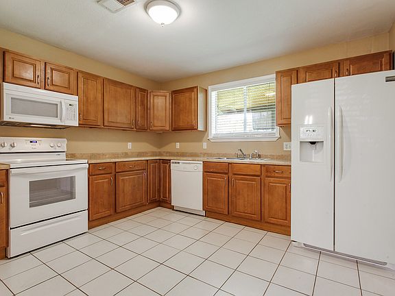 5th image of 5019 Schindler Dr