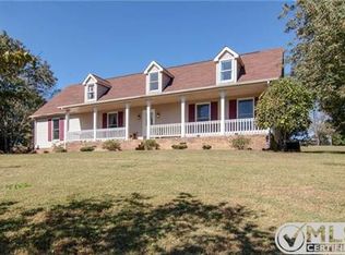 1303 Sycamore Valley Rd, Ashland City, TN 37015