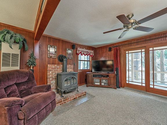 4th image of 15010 Oriole Dr