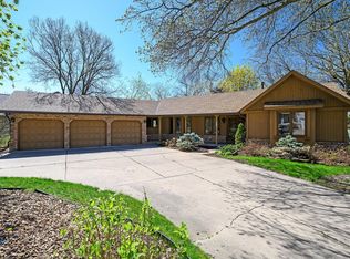 161 E 107th Street Cir, Bloomington, MN 55420