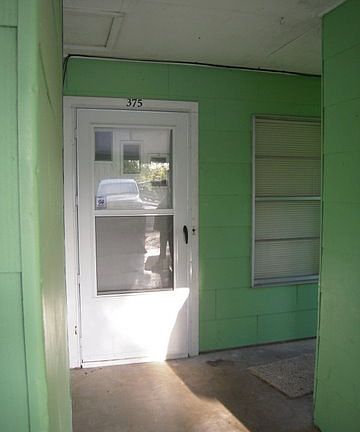 3rd image of 375 S Madison St