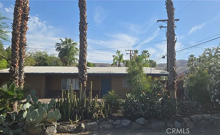 68277 Grandview Ave — Photo 2