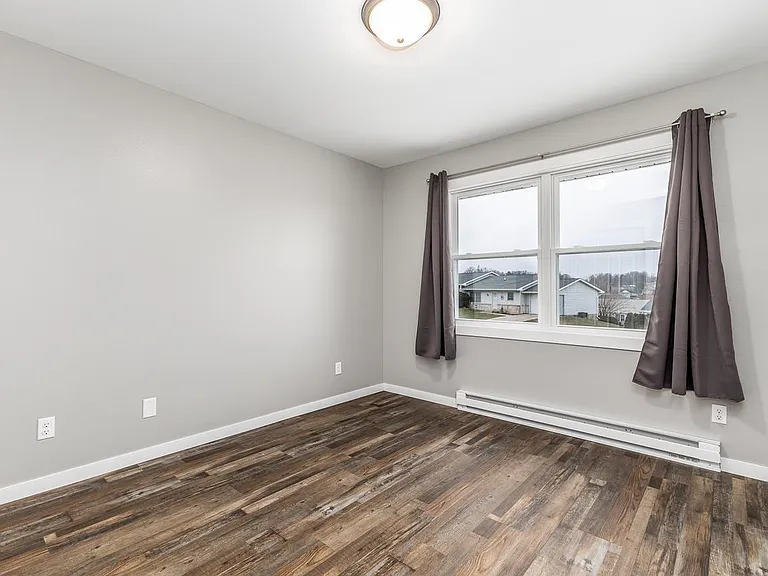 2149 Sunnyslope Dr — Photo 10