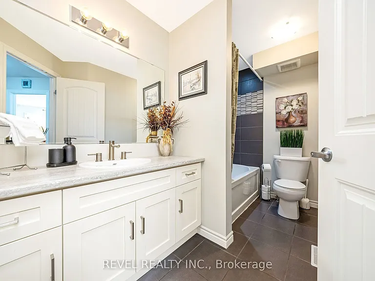 19B Guthrie St — Photo 23