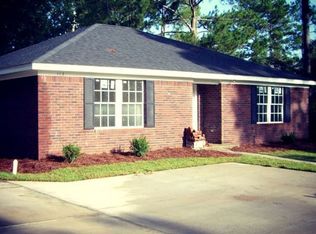 110-1 Chapel Dr, Tallahassee, FL 32304