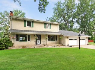 267 69th Ave NE, Fridley, MN 55432