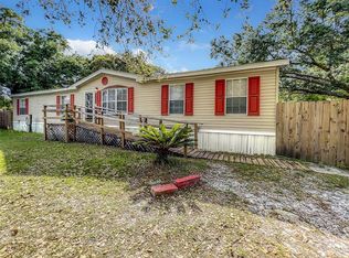 6433 Candlewood Dr, Zephyrhills, FL 33544