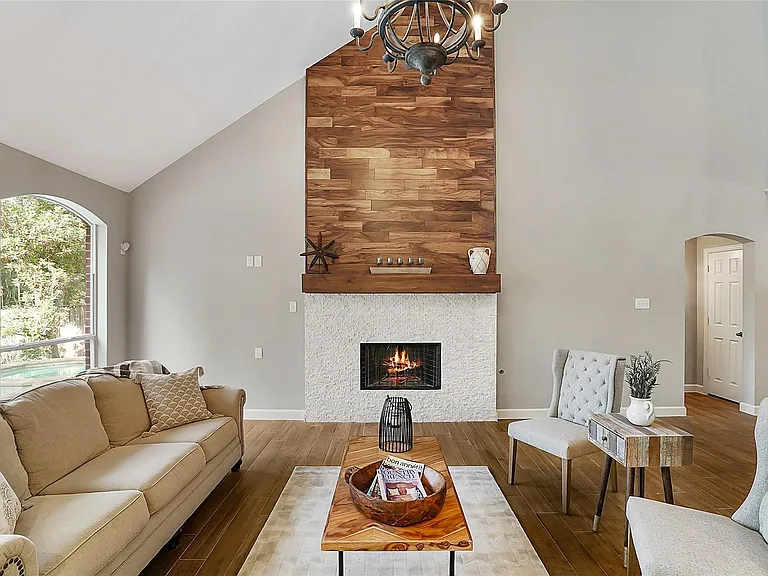 87 N Concord Valley Cir — Photo 13