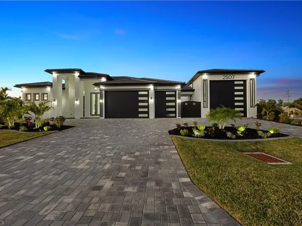 2507 Gleason PKWY, CAPE CORAL, FL 33914