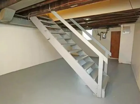 14089 Riverview St, Detroit, MI 48223