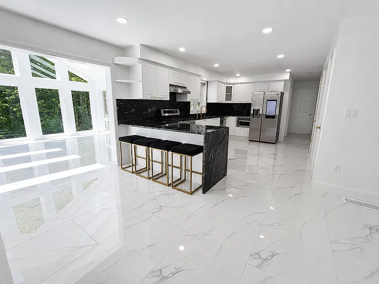 10 Clement Rd — Photo 3