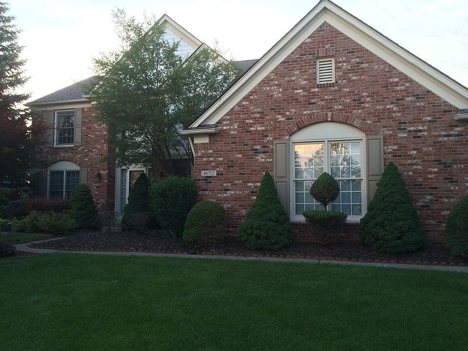 1st image of 46712 Glengarry Blvd