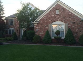 46712 Glengarry Blvd, Canton, MI 48188