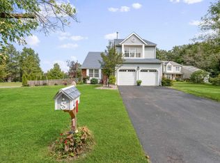 1 Quarry Pl, Tinton Falls, NJ 07753