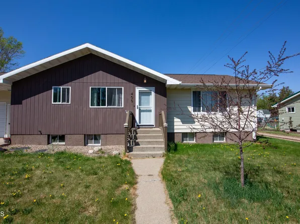 405 3rd Ave NW, Beulah, ND 58523