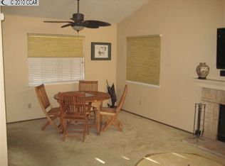 1090 Maywood Ln, Martinez, CA