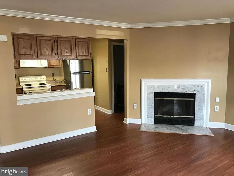 3807 Salemway Ct
