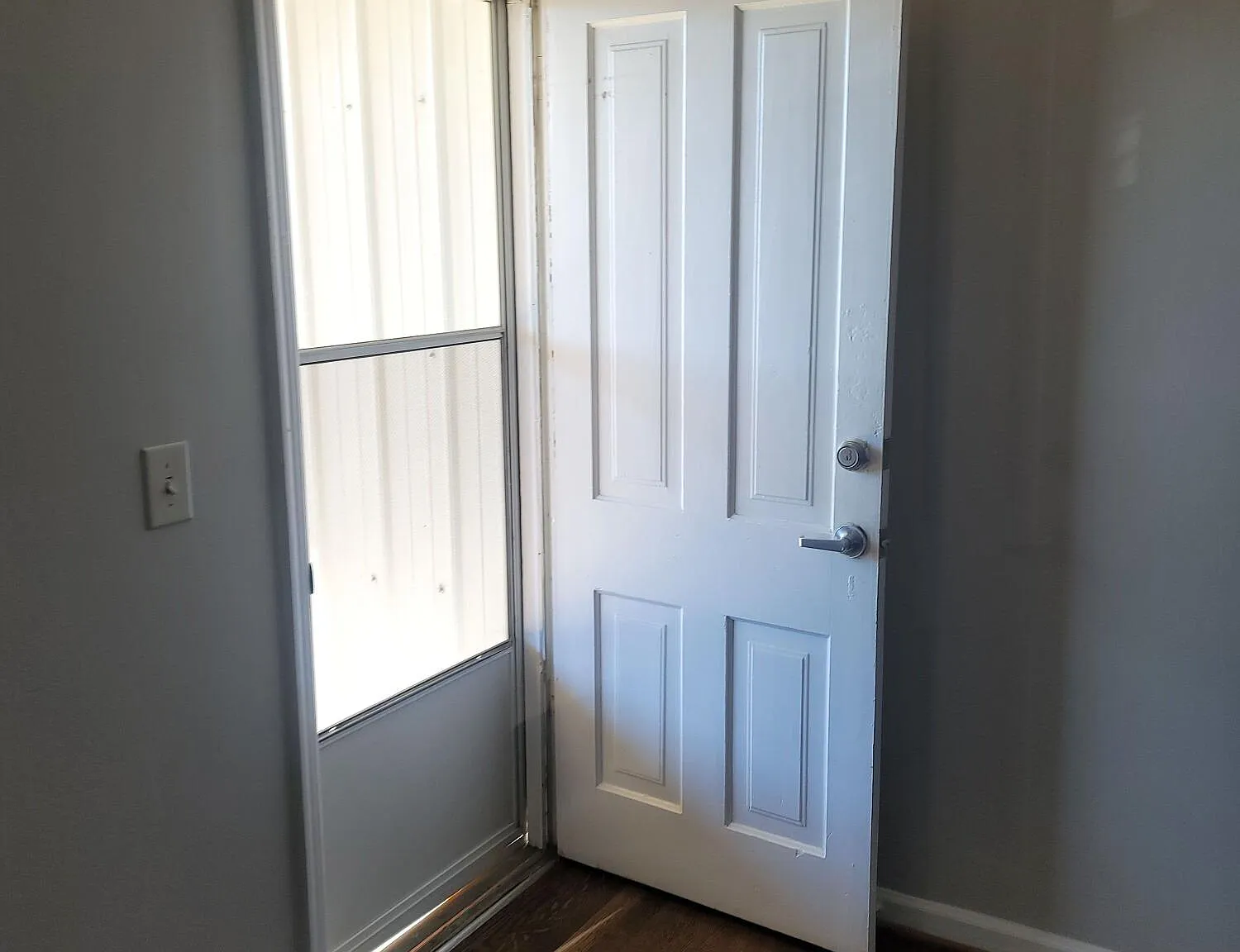1 bed, 1.0 bath, $1,225 — Photo 3
