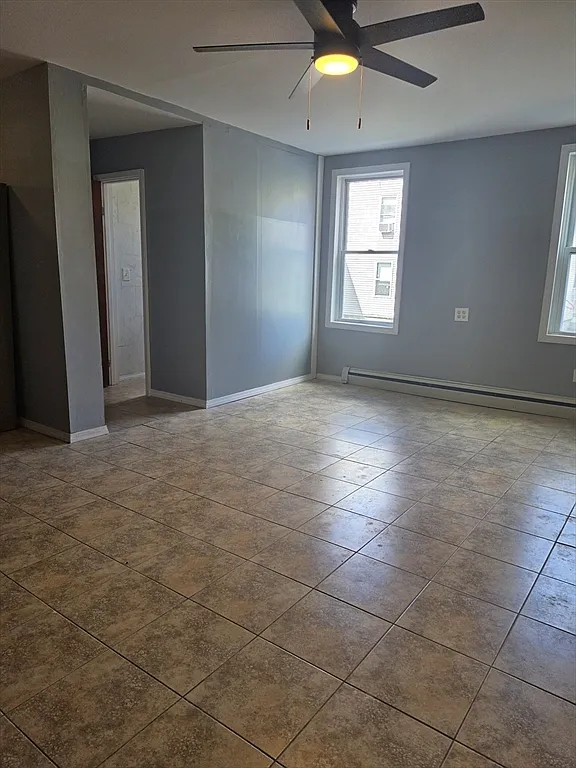 4 bed, 1.5 bath, 1200 sqft, $3,000 — Photo 2