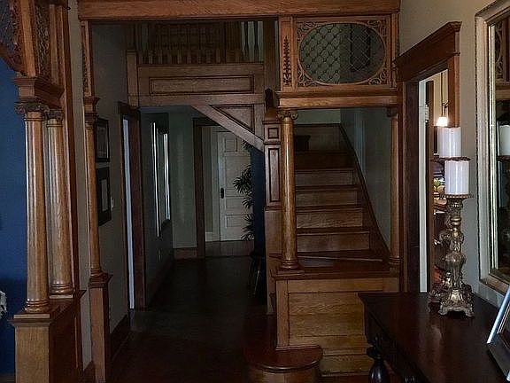 3rd image of 514 Laurel Ave