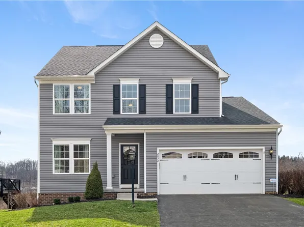 2052 Blackberry Ln, Valencia, PA 16059