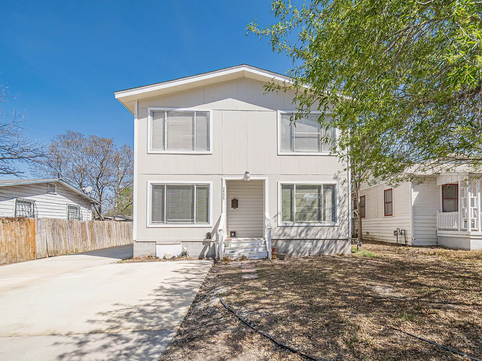 2323 Arbor Place - 3 — Photo 1