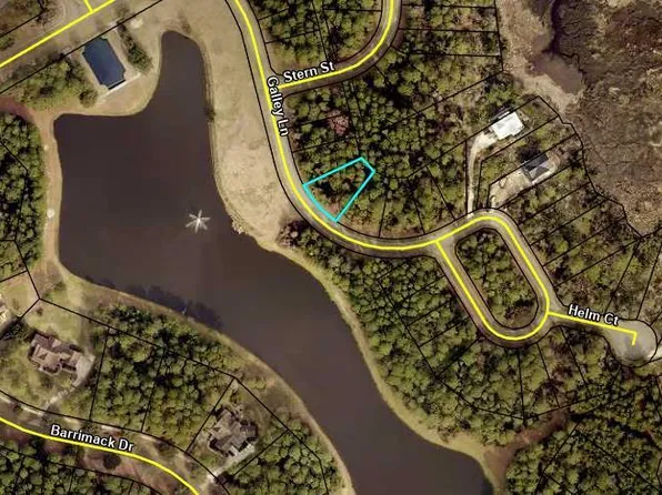 207 Galley Ln, Saint Marys, GA 31558