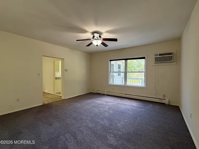 236 W Farms Rd — Photo 11