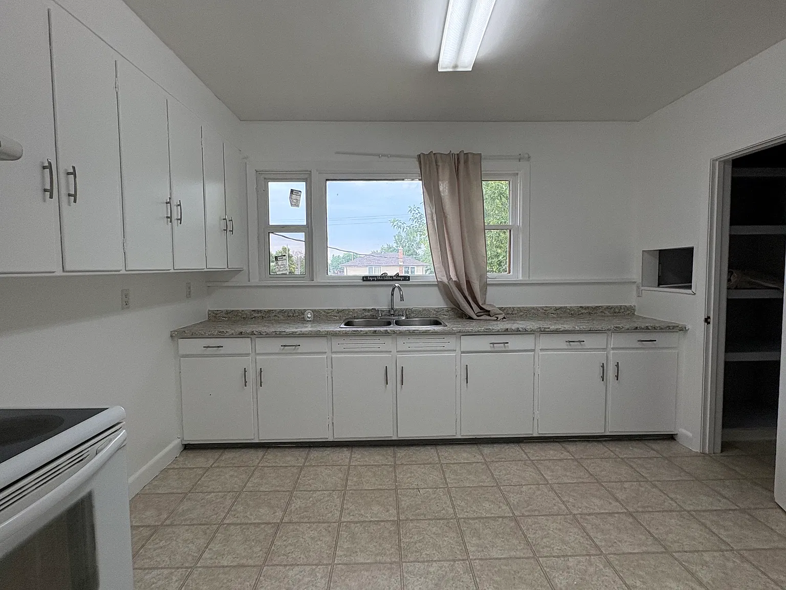 315 Matheson Avenue - 2 (upper) — Photo 4