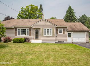 456 S Kingsboro Ave, Johnstown, NY 12095