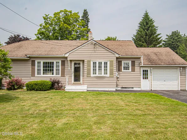 456 S Kingsboro Avenue, Johnstown, NY 12095