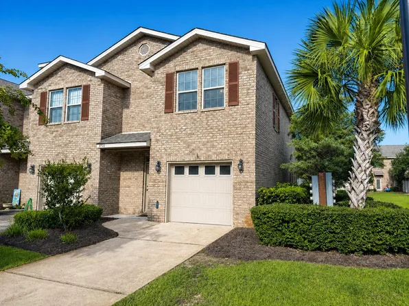 8732 Brown Pelican Cir, Navarre, FL 32566
