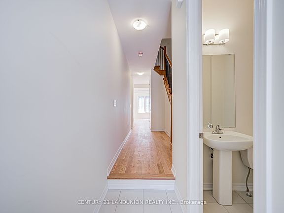 4th image of 66 Main St Lot 23