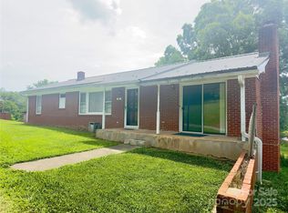 30 Cypress Rd, Marion, NC 28752