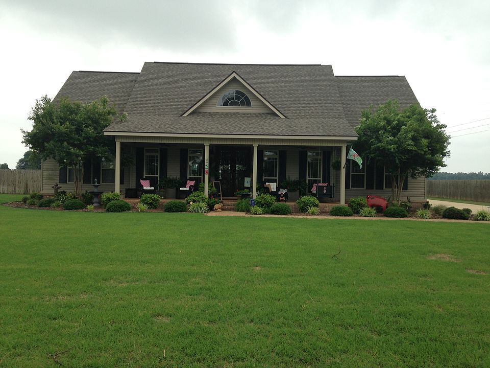 1st image of 125 Village Creek Dr