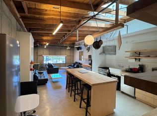 330 W Bonita Ave #4, Claremont, CA 91711