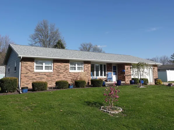 503 Sheridan St, Knoxville, IL 61448