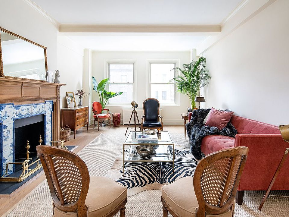 1st image of 1040 Lexington Ave #3D
