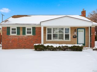 1621 Walnut St, Dearborn, MI 48124