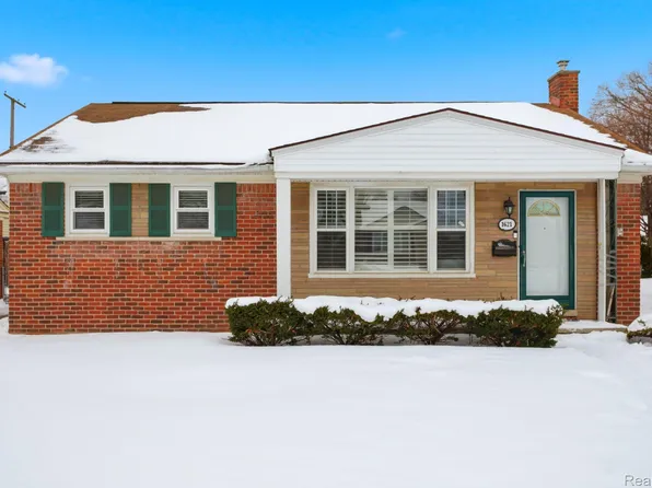 1621 Walnut St, Dearborn, MI 48124