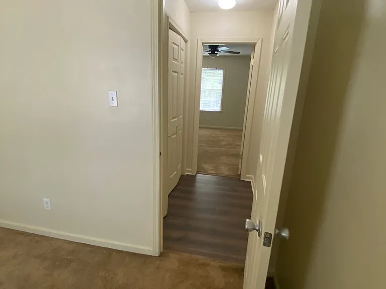 5211 Kimbark Woods Dr — Photo 25