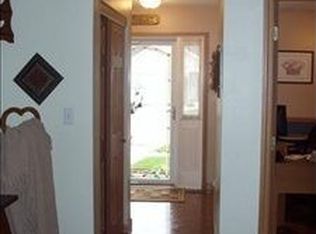 518 Chapel Cross Dr, Florissant, MO