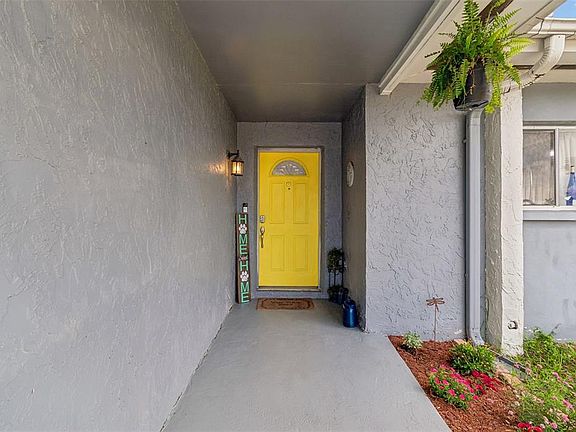 4th image of 4733 Ridge Point Dr
