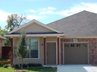 357 Orbit Dr, Lavon, TX 75166
