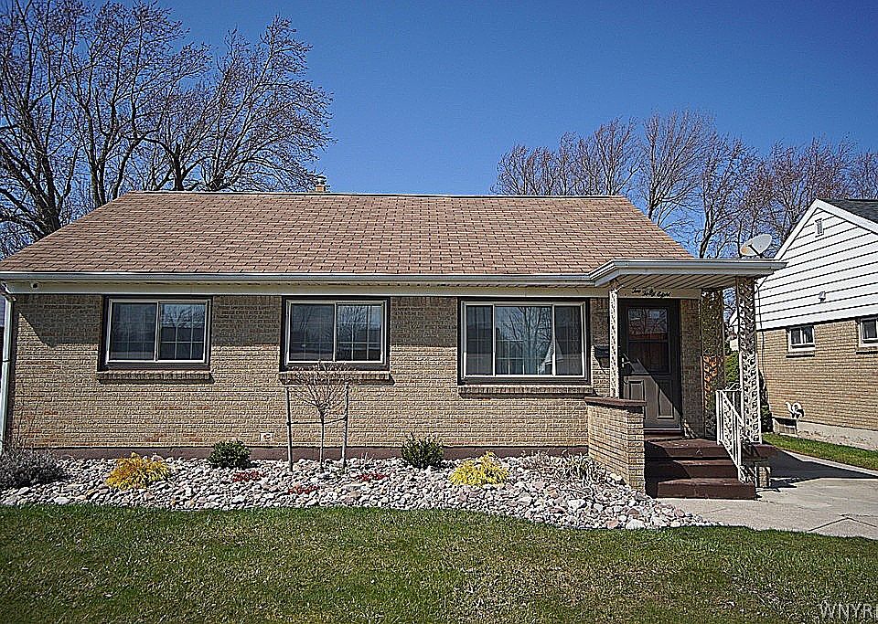 1st image of 248 Nokomis Pkwy