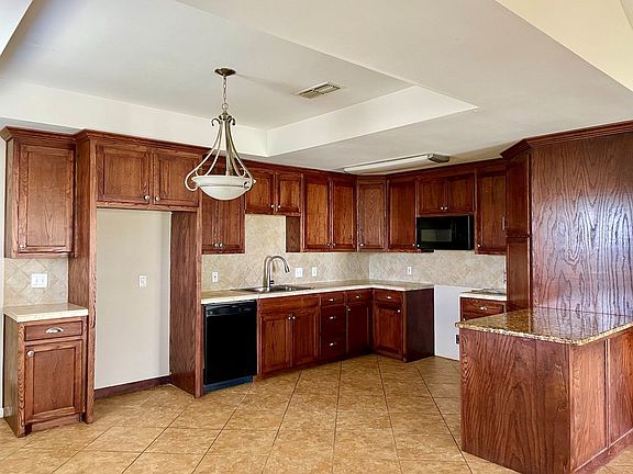 4th image of 506 Dobbs Ave