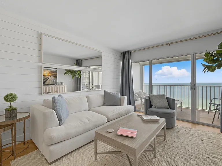 3443 Gulf Shore Blvd N #711 — Photo 3