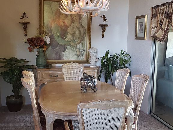 Formal dining room
