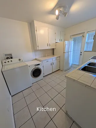 Charming 1-Bedroom Apartment in Winter Haven — Photo 3
